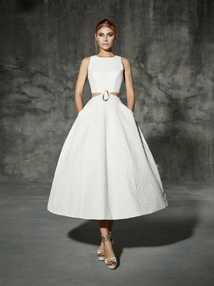 31 Tea-Length Wedding Dresses for Every Style of Bride