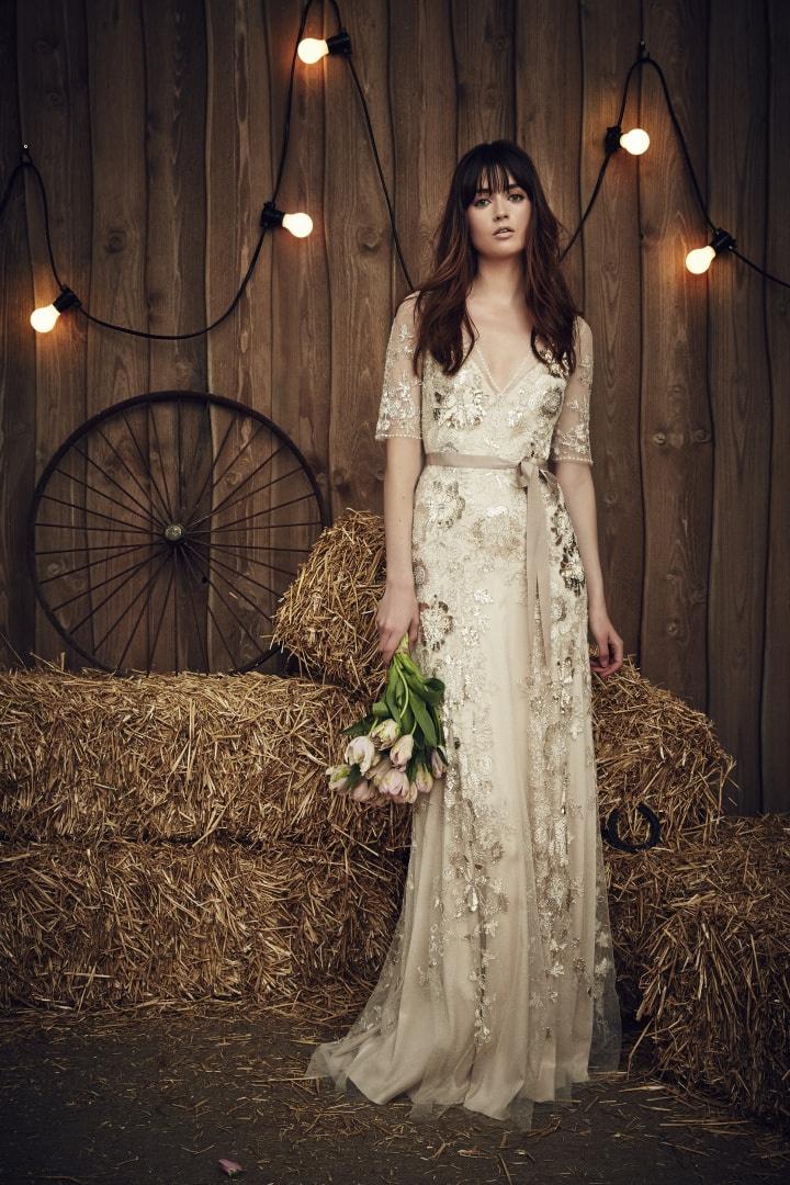 22 Gold Wedding Dresses That’ll Make You Shine on Your Big Day