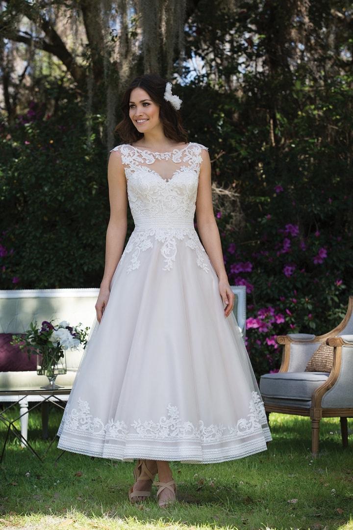 13 Wedding Dress Cover Up Ideas Every Bride Should Know About