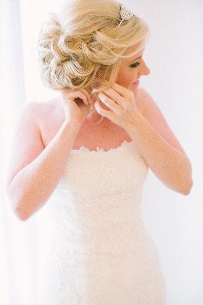 Things to Consider Before Picking Your Wedding Hairstyle