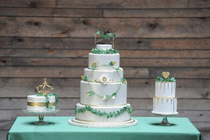 Online Wedding & Birthday Cakes, Toronto & Surrounding 70 km Radious Only