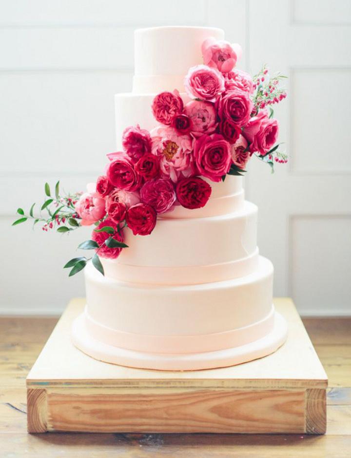 High Cake with Pink Cream Artificial Flowers Message on Black Board Glaze |  Medcakes