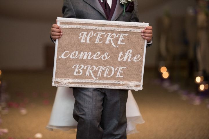 40 Adorable Indie Processional Wedding Songs