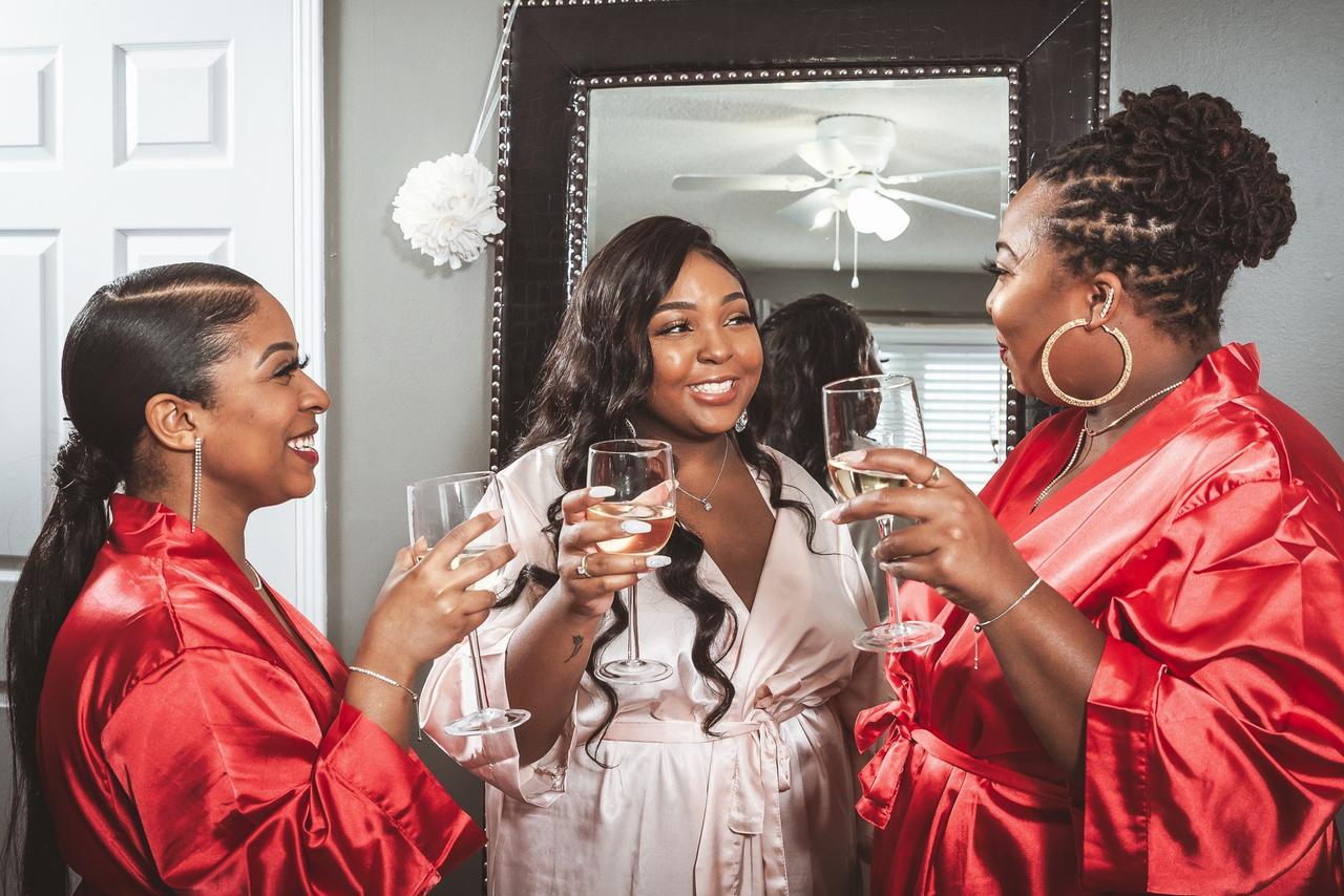 Red bridesmaid robes