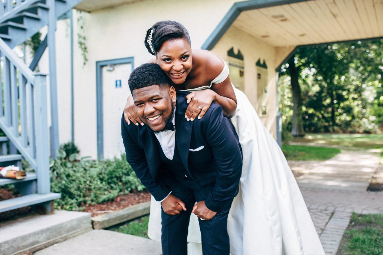 36 Tried-and-True Wedding Photo Poses