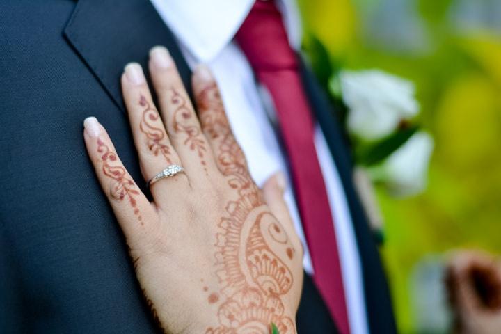 Paisley Arabic Mehndi Design