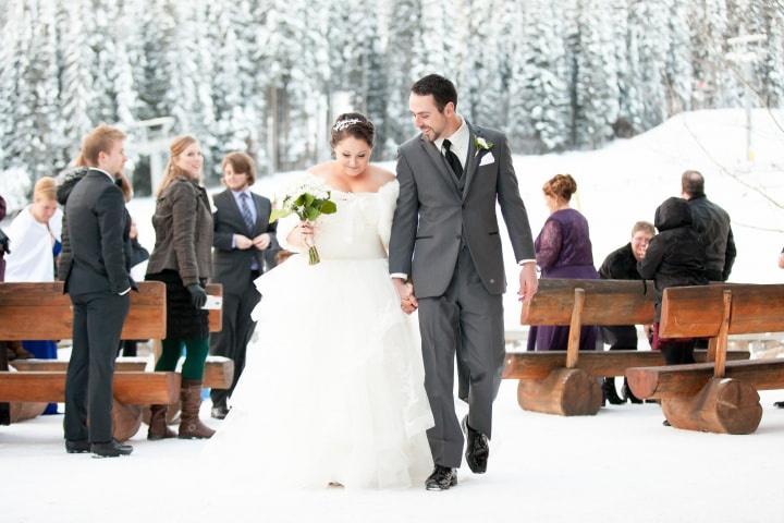 24 Ways to Throw the Ultimate Winter Wedding