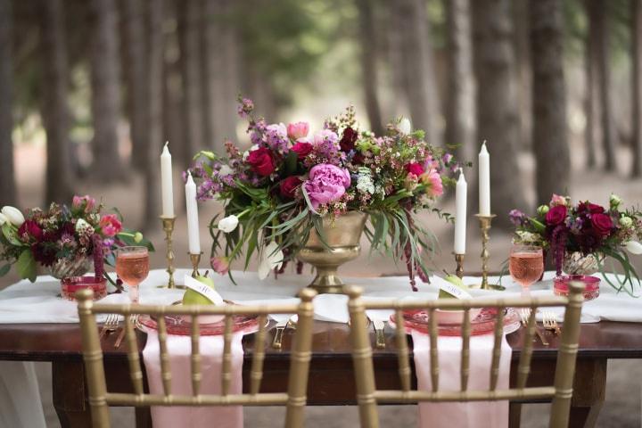 10 Rustic Wedding Decor Ideas for Your Reception Tables