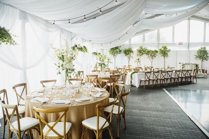 23 Beautiful Banquet-Style Tables For Your Wedding Reception