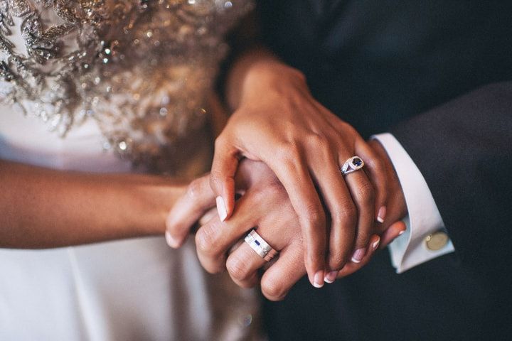The Ultimate Guide to Men’s Wedding Rings