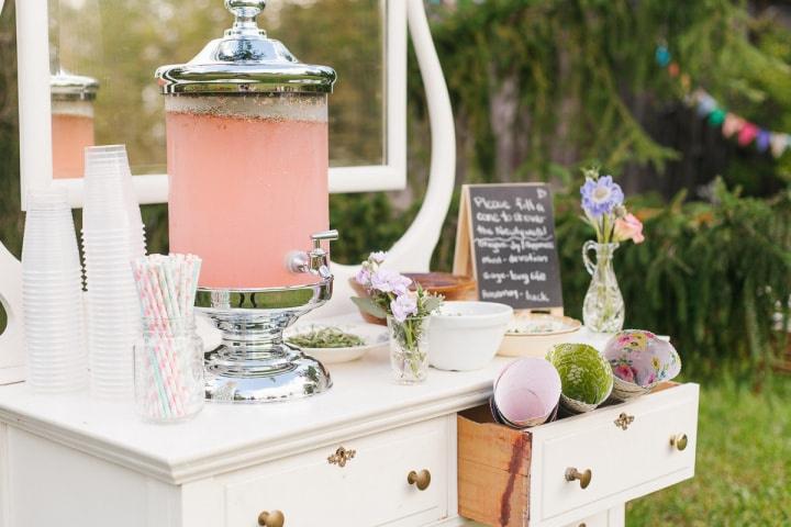 How to: Wedding Drink Station in 4 Easy Steps