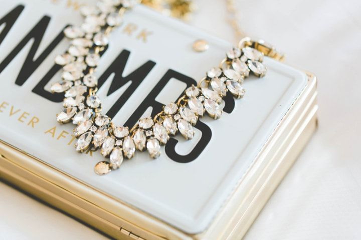 Bridal clutch