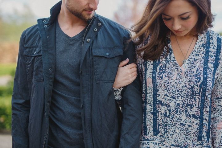 5 Tips for Choosing Your Engagement Photo Outfits