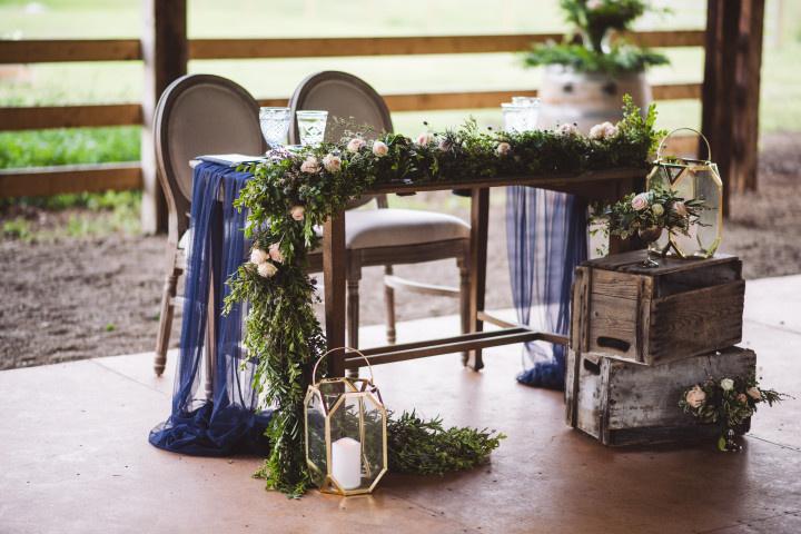 10 Rustic Wedding Decor Ideas for Your Reception Tables