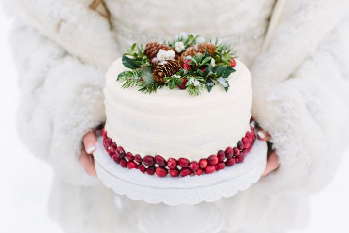 Christmas wedding cake