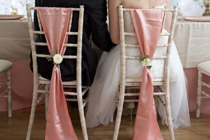 Your Guide to Wedding Reception Linens