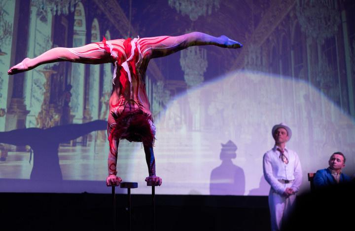wedding circus performance