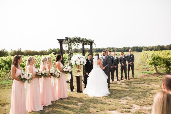 25 Awesome Spring Wedding Ideas