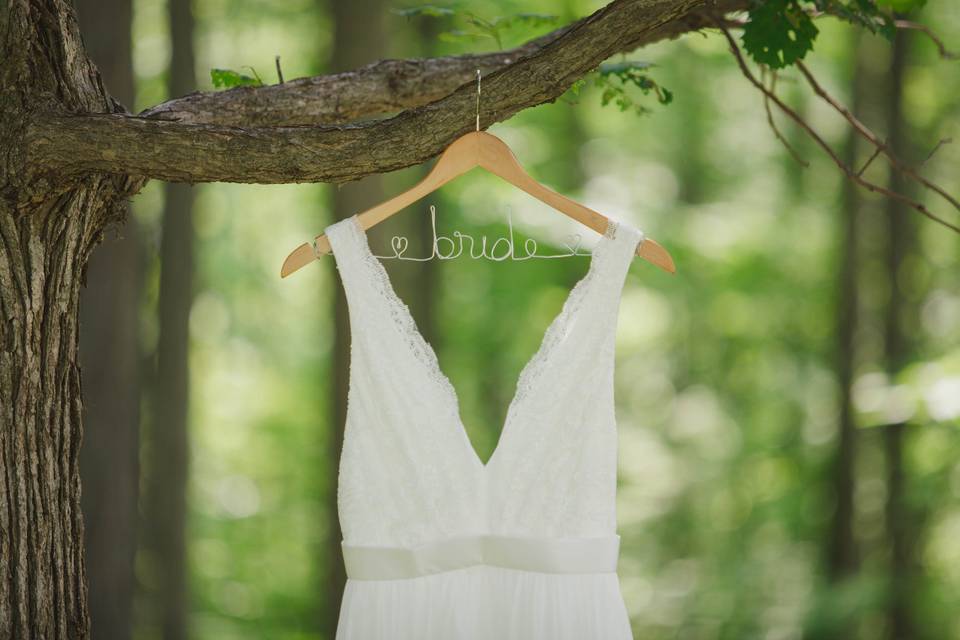 Used wedding hotsell gowns online