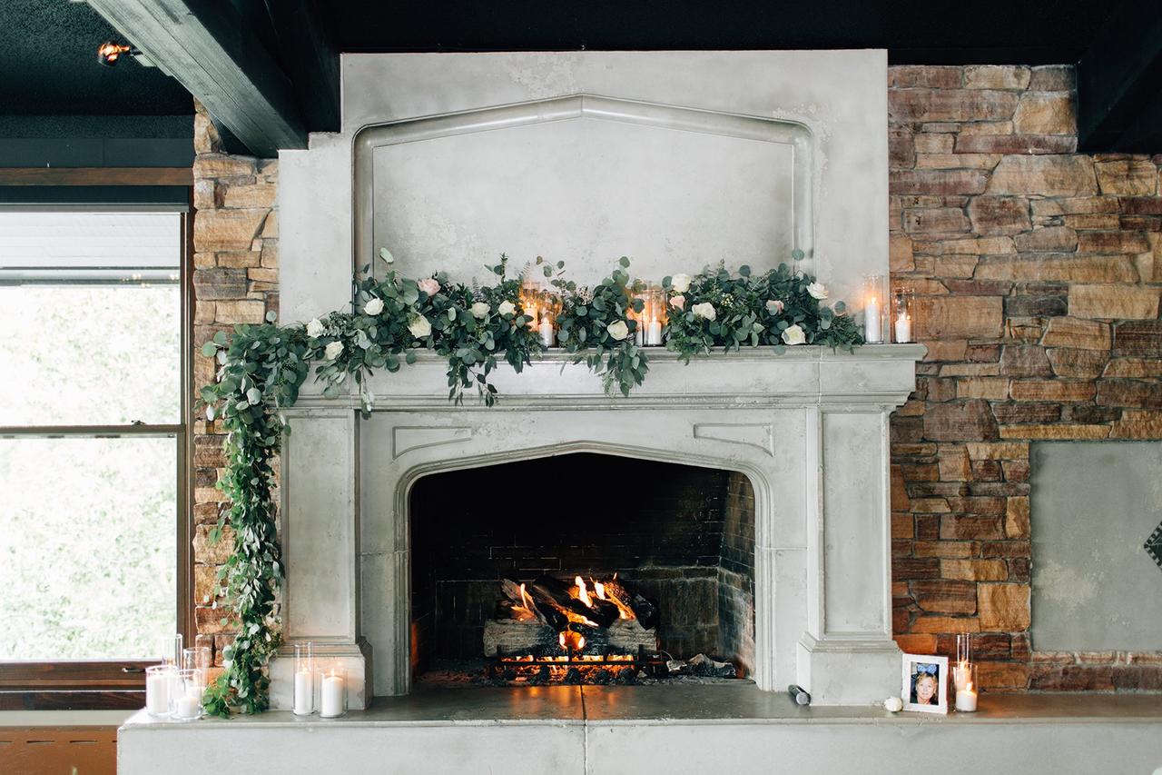 15 Fireplace Wedding Decor Ideas We’re Absolutely Obsessed With