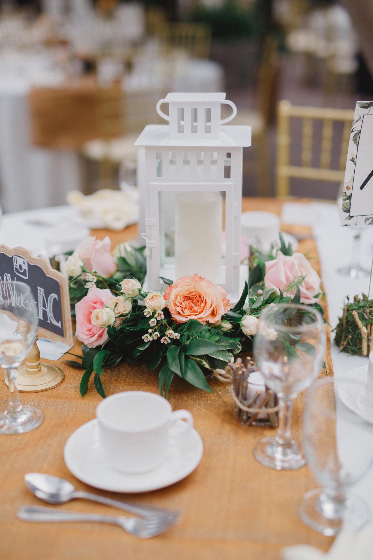 Wedding table clearance lanterns