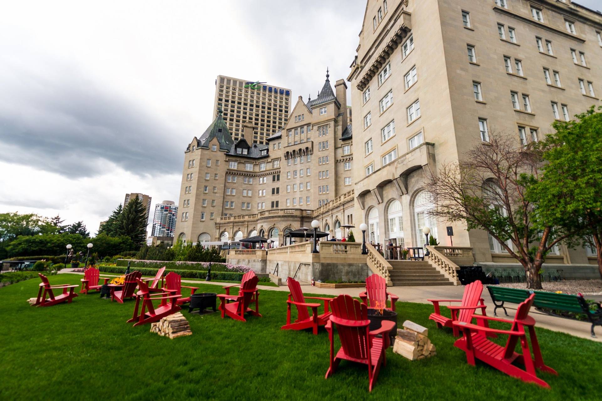 24 Outdoor Wedding Venues In Toronto With A View   Redtree Hotelmac June9110 50 11720 1562707111 