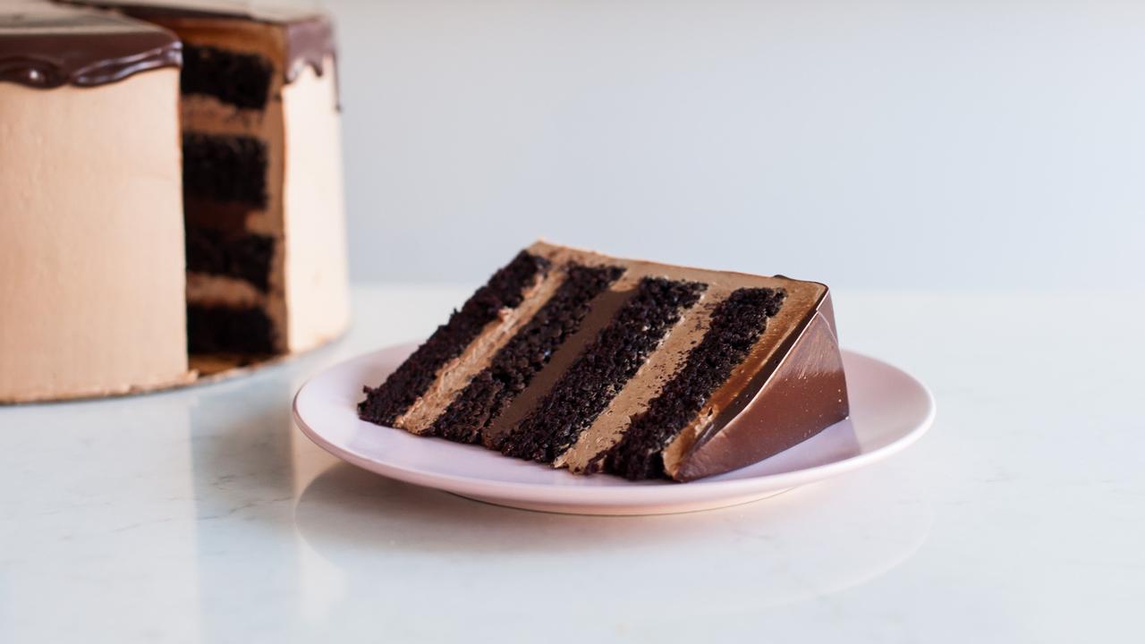 Ganache wedding cake icing
