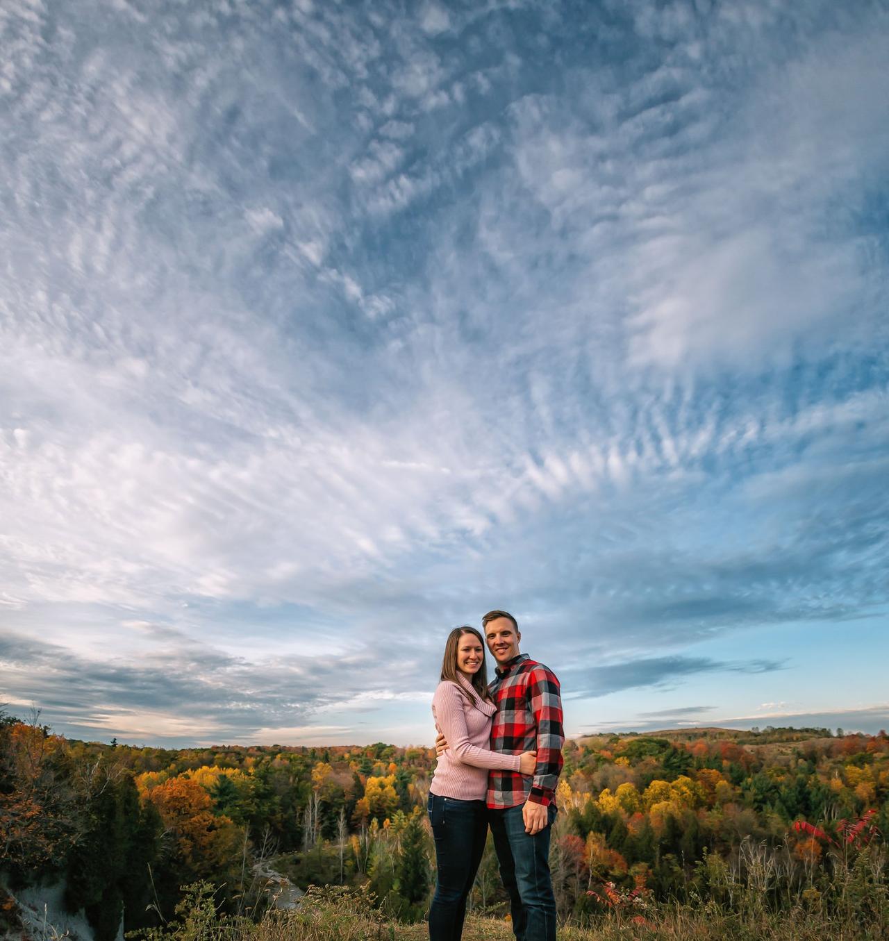 Fall engagement photo idea