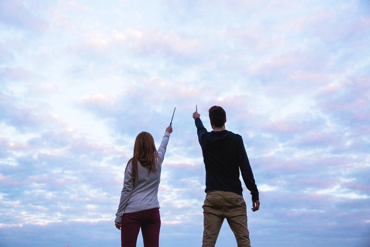 Engagement photo pose - the wizards