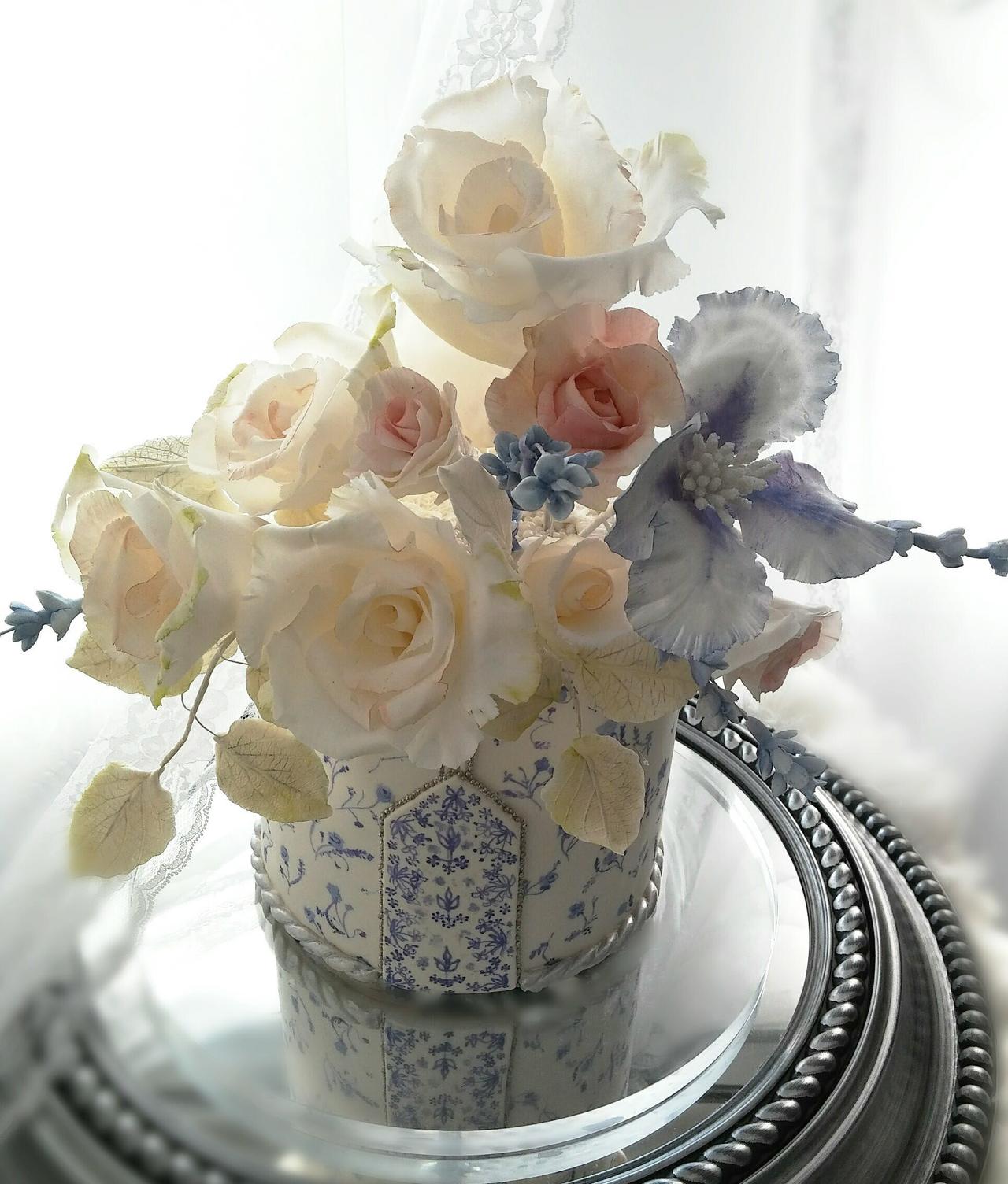 Small wedding cake