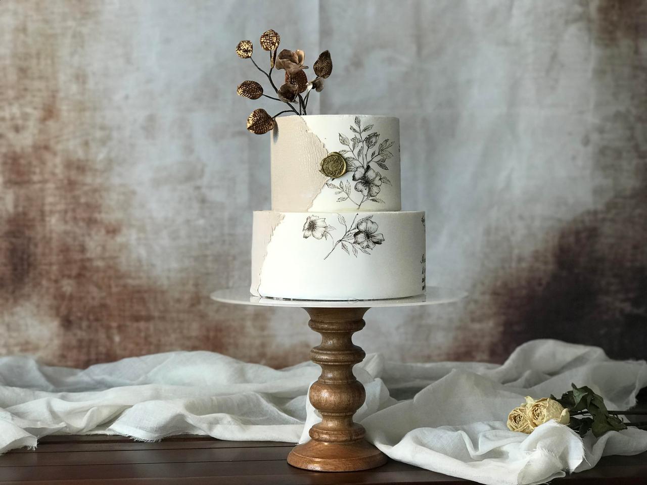 Castle Wedding Cake - Rashmi's Bakery