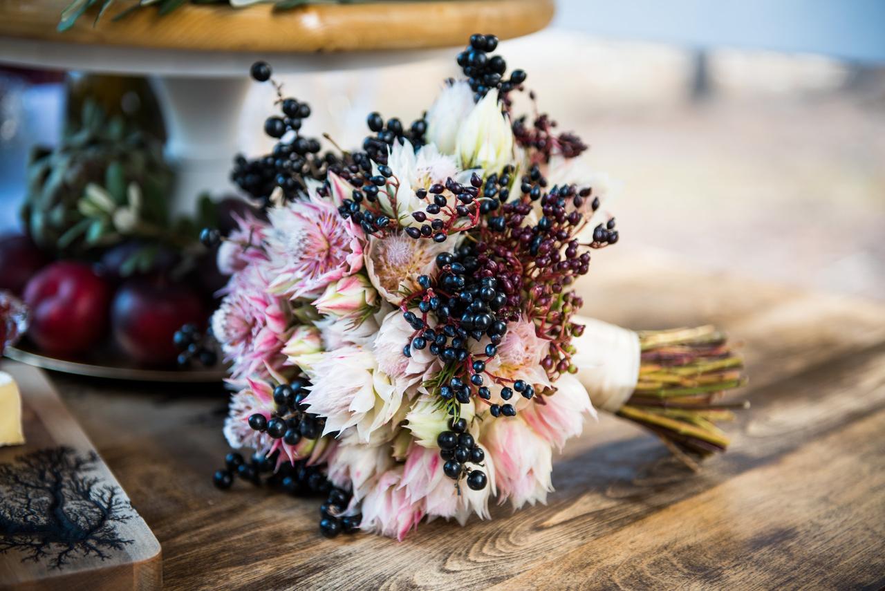 46 Fall Wedding Ideas for a Canadian Autumn Celebration