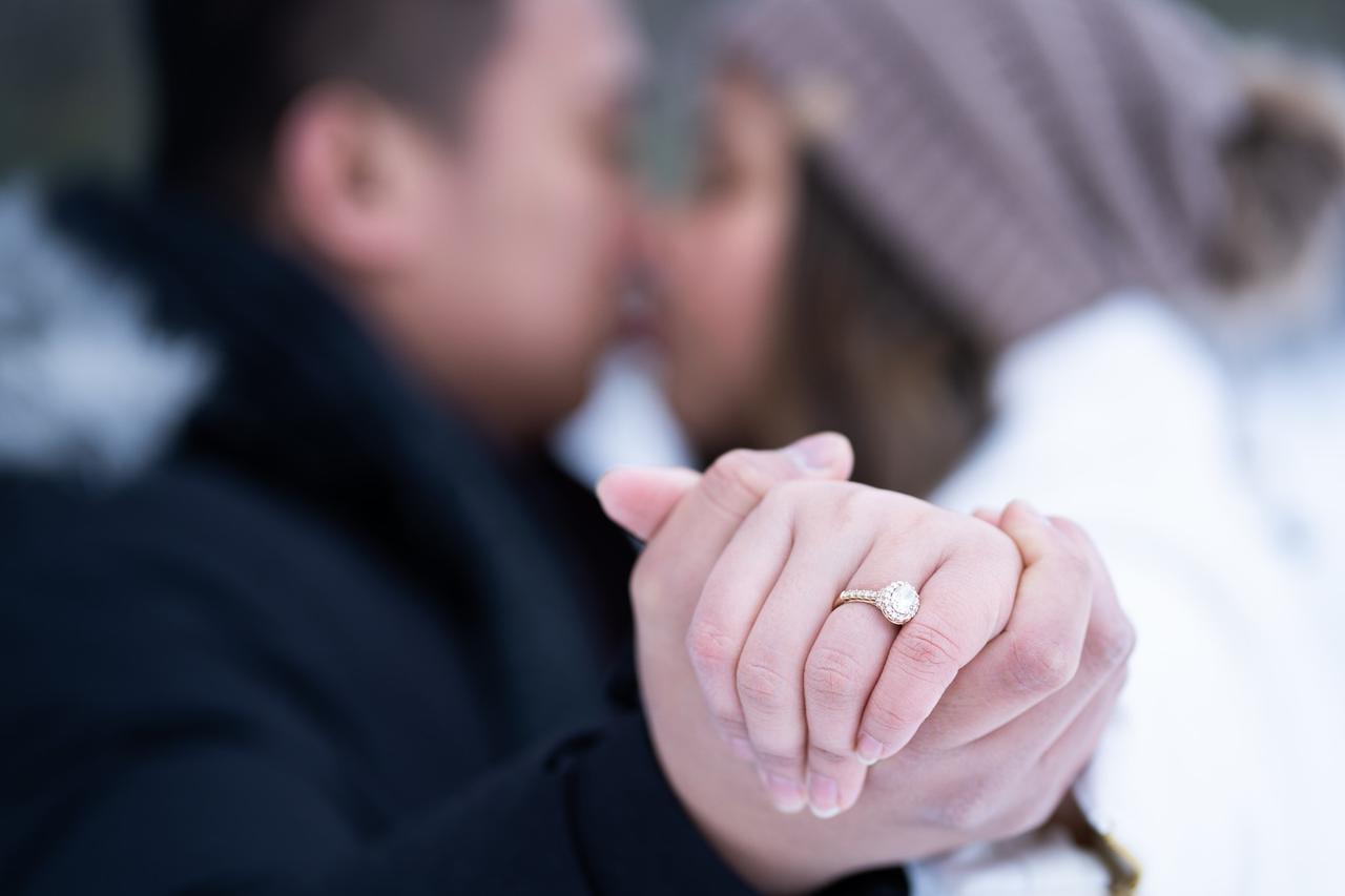 100+ Phenomenal Ideas for Picture-Perfect Engagement Photos of Your Dreams