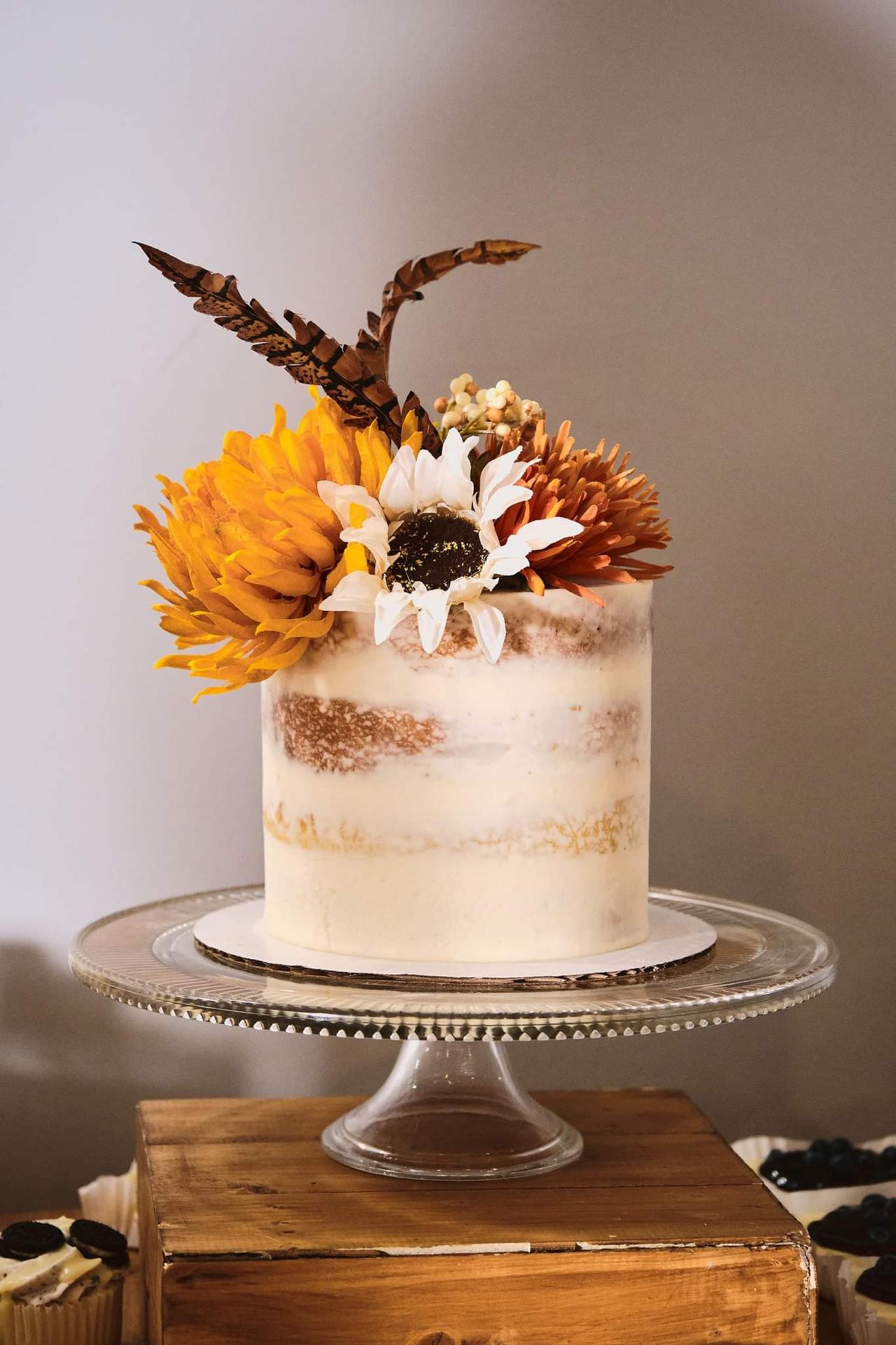 46 Fall Wedding Ideas for a Canadian Autumn Celebration