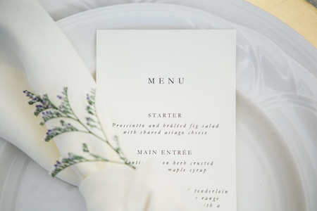 How to Pick Your Wedding Menu