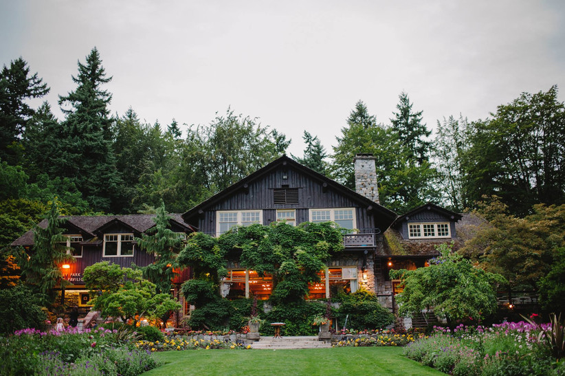 9 Stunning Outdoor Wedding Venues in Vancouver