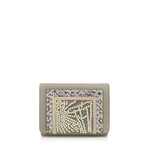 AVA 00, Jimmy Choo