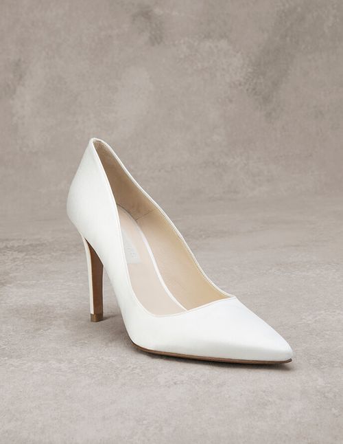 ALEKSANDRINA, St. Patrick La Sposa