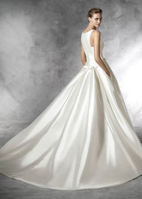 BARCAZA, Pronovias