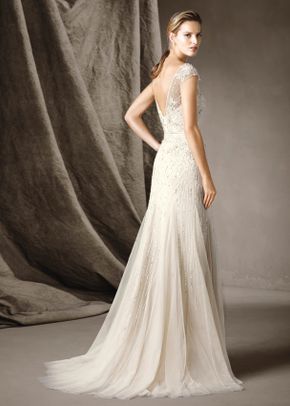 CELINE, Pronovias