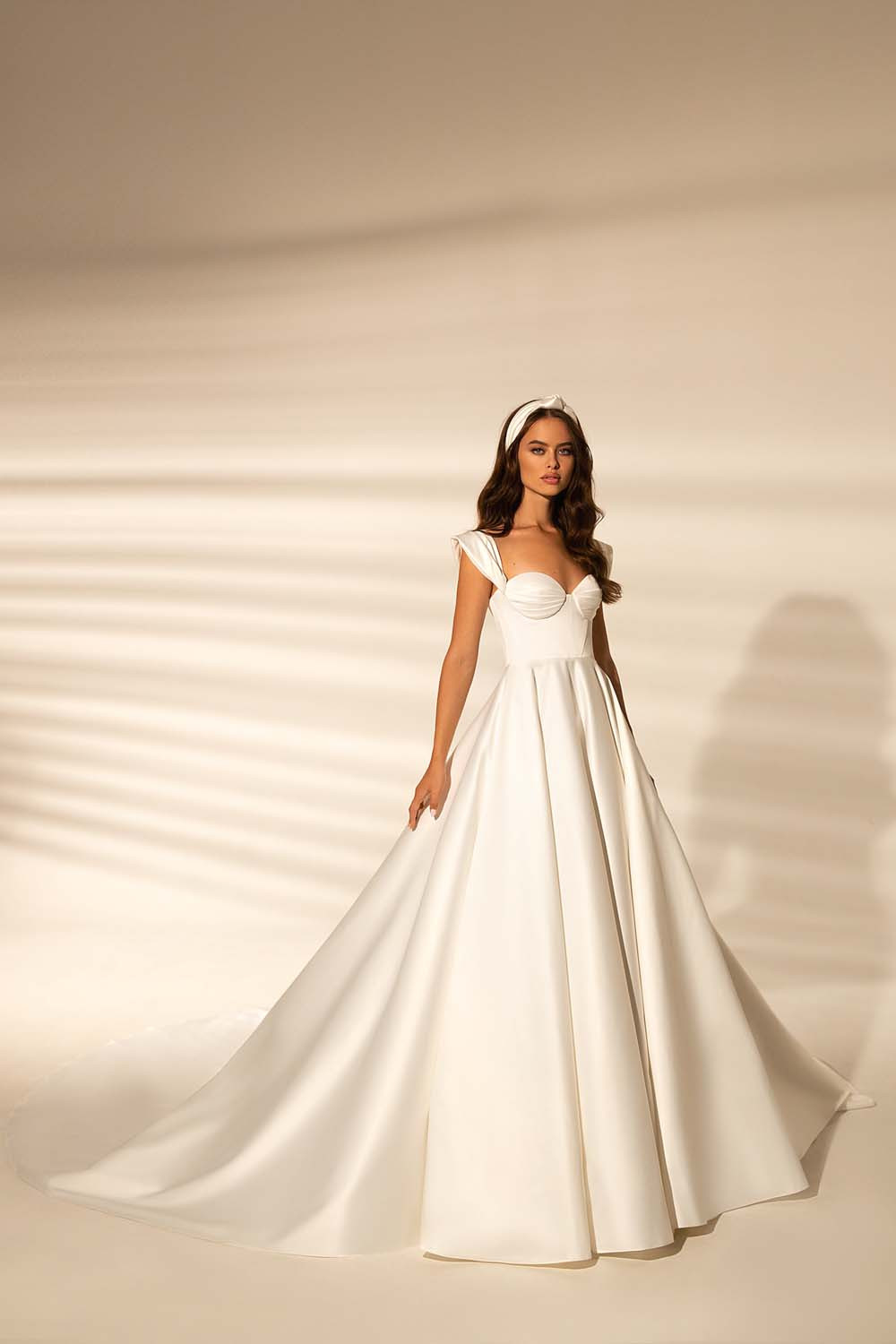 Wedding Dresses by Woná Concept - chiara - Weddingwire.ca