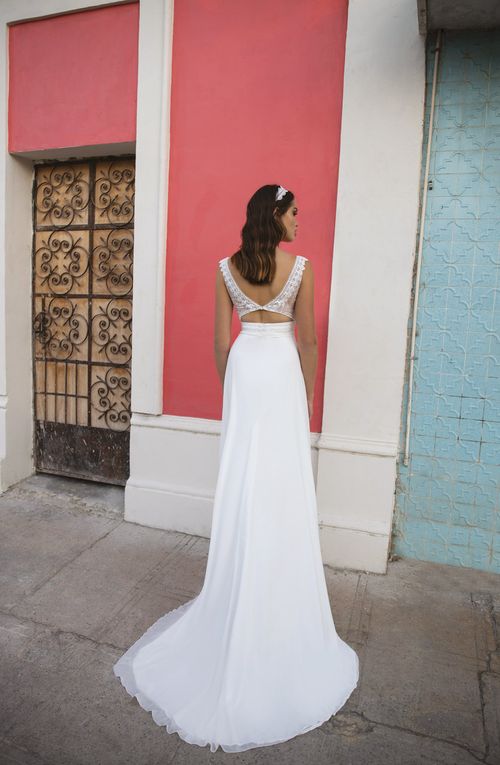 BM105, Boheme from Mikonos By The Sposa Group Italia