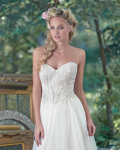 Sabina, Maggie Sottero