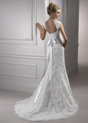 Lorie, Maggie Sottero