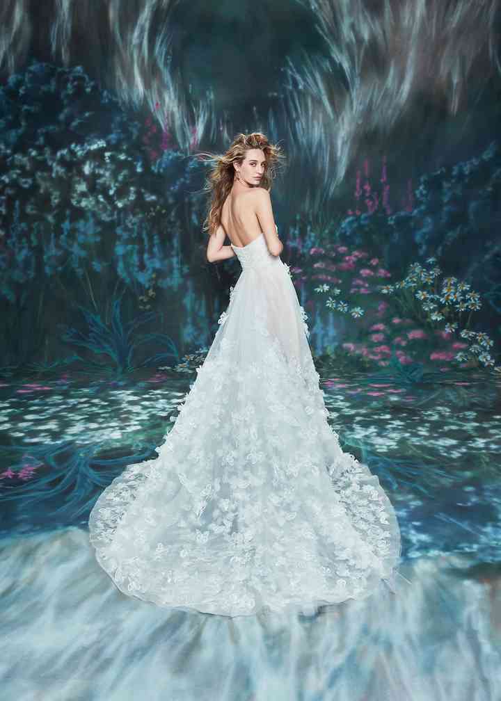 Ice Queen Wedding Dresses