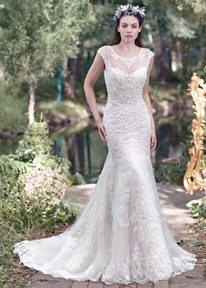 Mercedes, Maggie Sottero