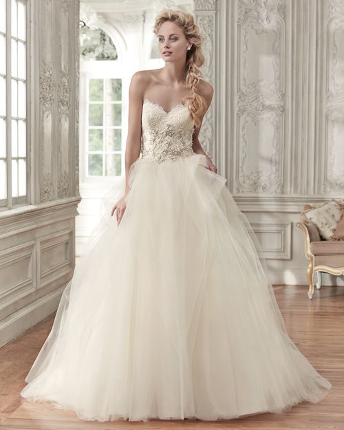 Aracella, Maggie Sottero