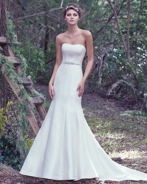 Dante, Maggie Sottero