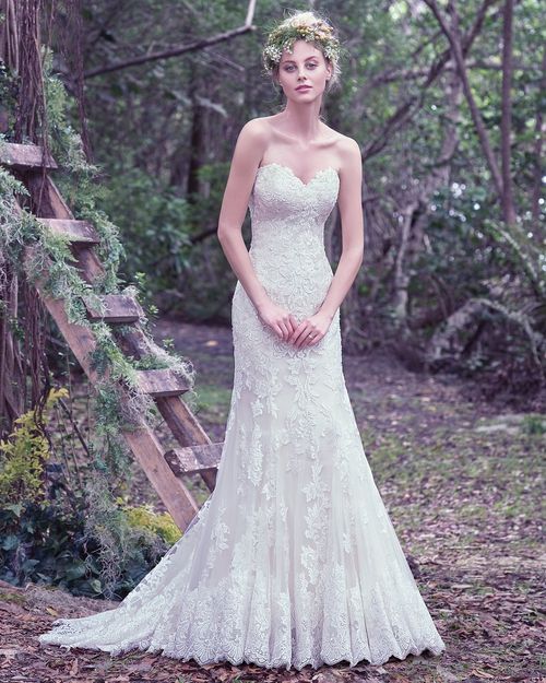 Jennita, Maggie Sottero