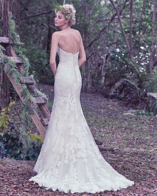 Jennita, Maggie Sottero